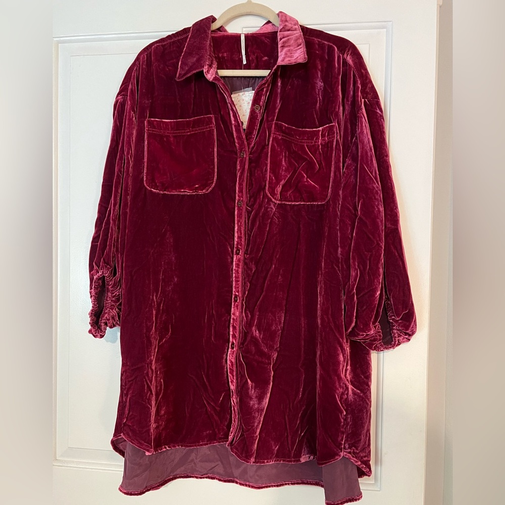 Free People velvet buttonup tunic SEEN ON TAYLOR SWIFT AND KELSEA BALLERINI